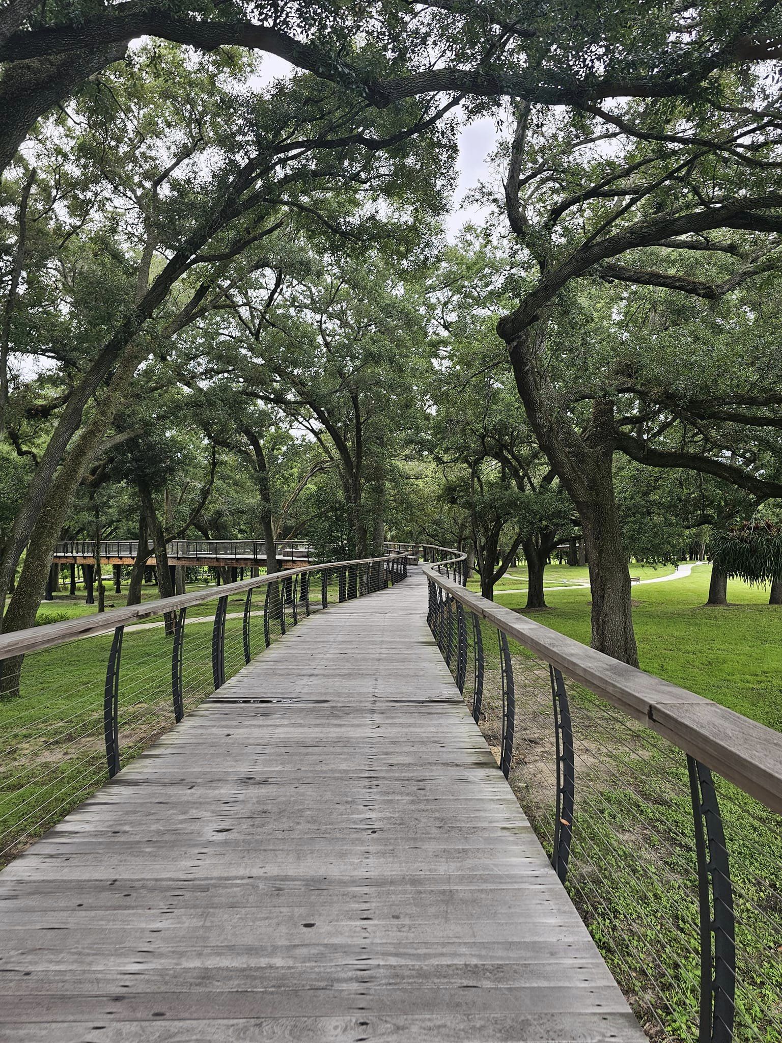 Exploring the Wonders of Bonnet Springs Park in Florida: A Hidden Gem